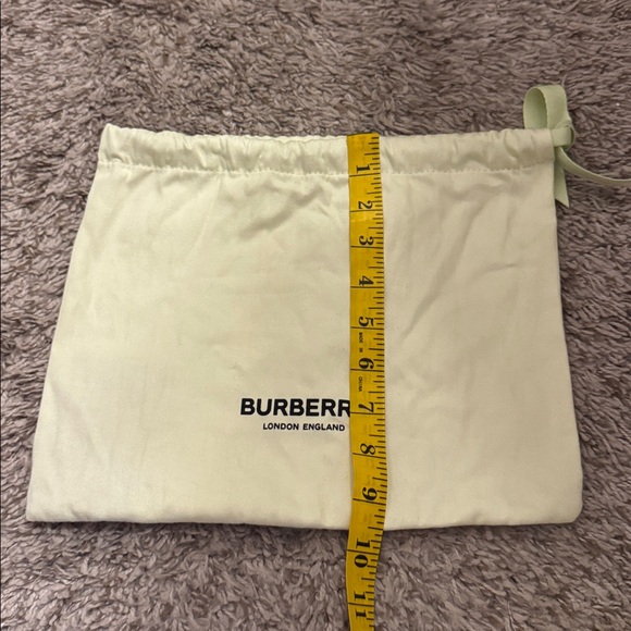 Burberry Pale Yellow Drawstring Dust Bag - Picture 3 of 3